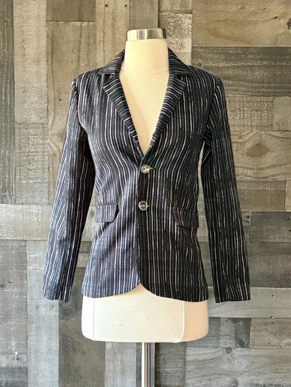 Disney Nightmare Before Christmas Spirit Halloween blazer large Jack Skellington